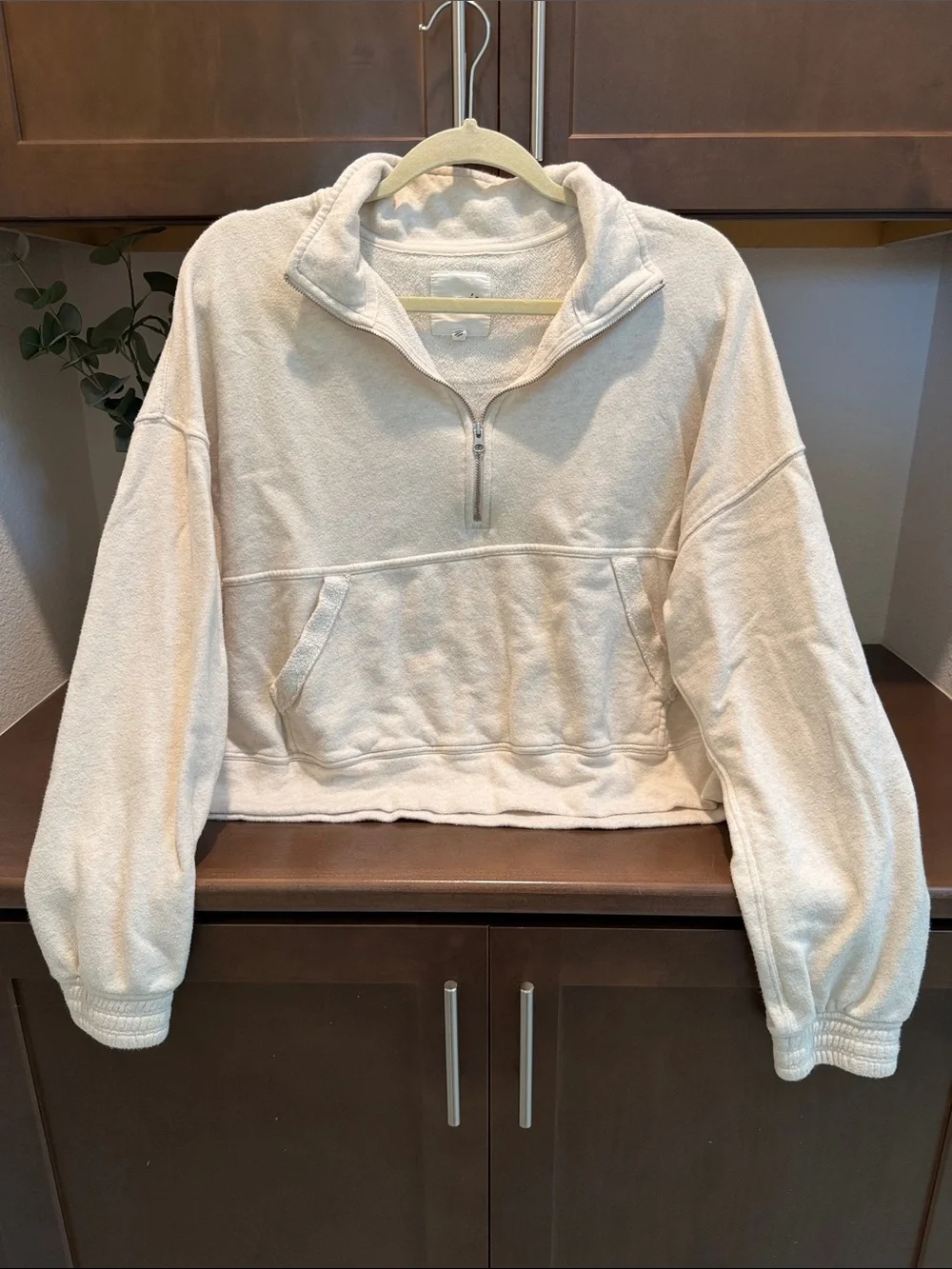 Aerie Chillax Quarter Zip Sweatshirt Cream - Size Medium - Picture 3 of 5